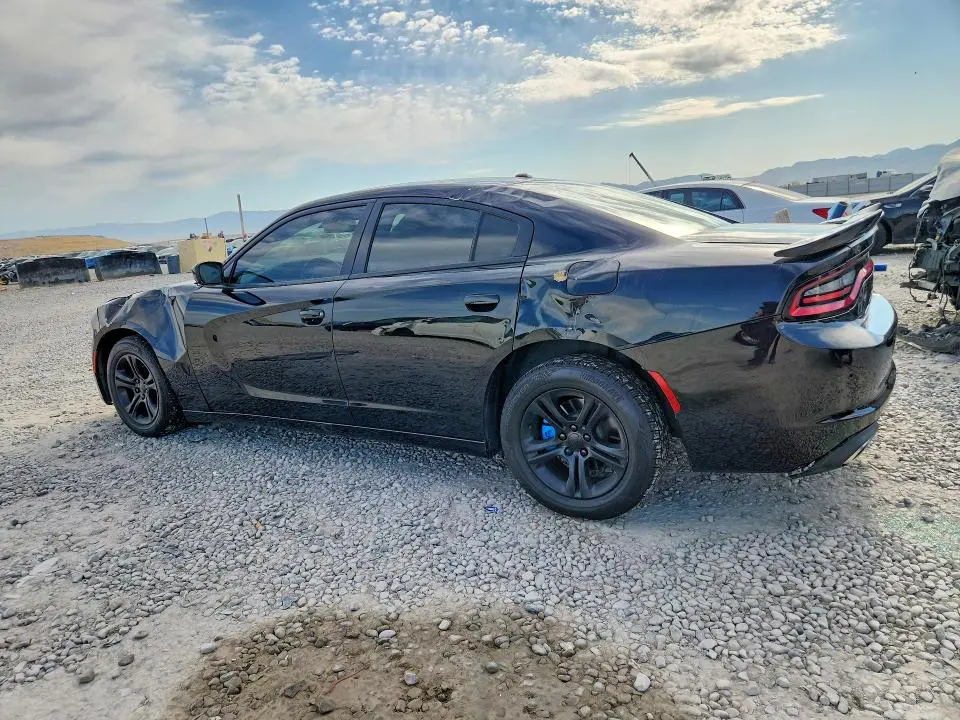 2020 DODGE CHARGER SXT  