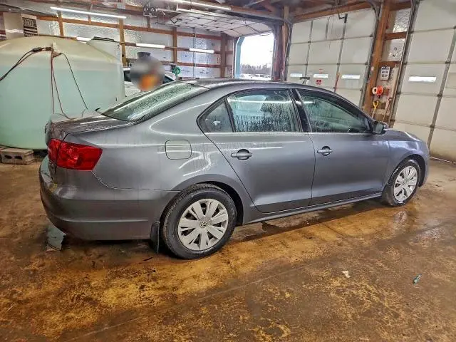 2013 VOLKSWAGEN JETTA SE  