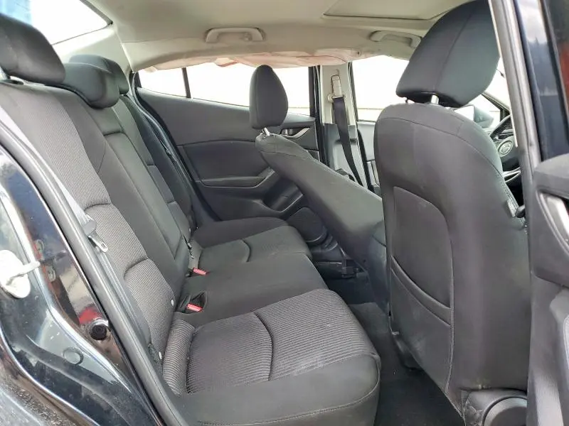 2015 MAZDA 3 TOURING  
