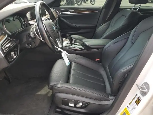 2018 BMW 530E   