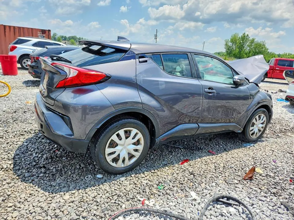 2021 TOYOTA C-HR LE  