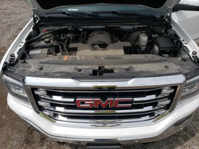 2018 GMC SIERRA K1500 SLT  
