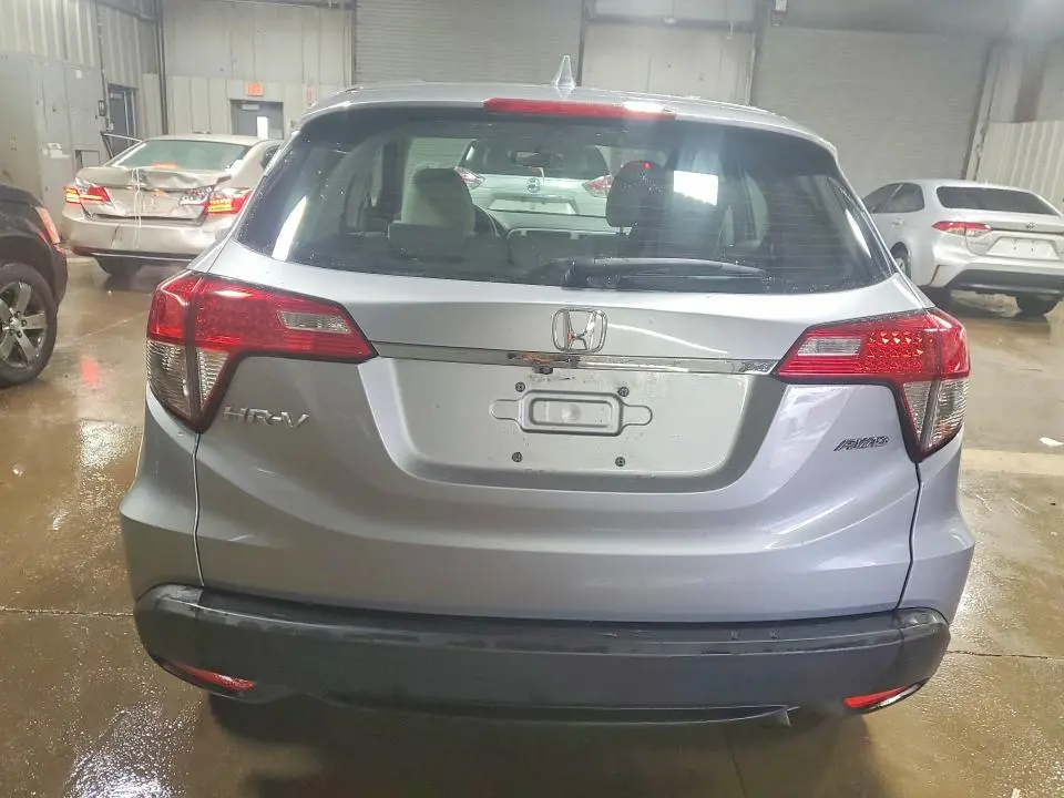 2019 HONDA HR-V LX  