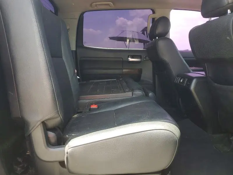 2012 TOYOTA TUNDRA CREWMAX LIMITED  