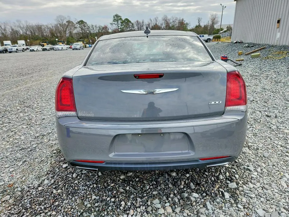 2018 CHRYSLER 300 TOURING  