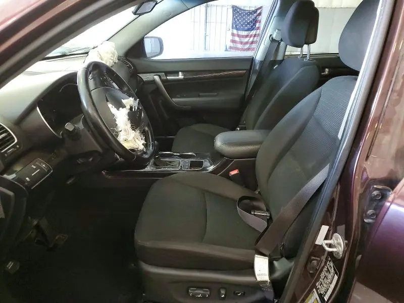 2014 KIA SORENTO LX  