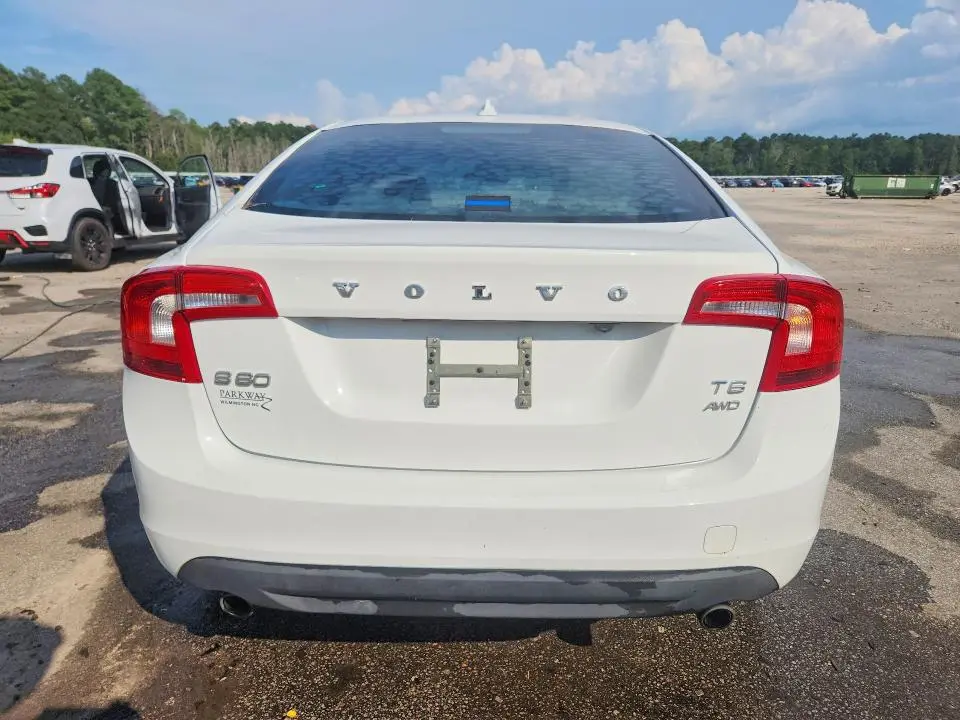 2012 VOLVO S60 T6  