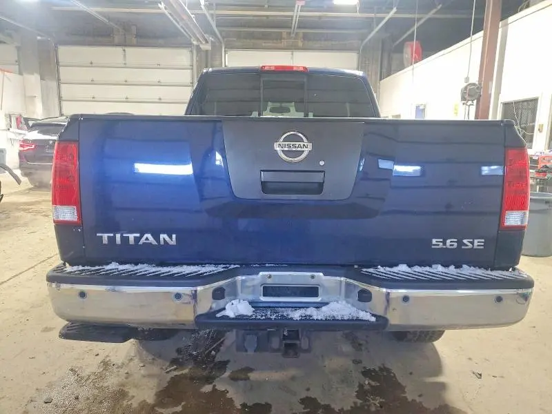 2010 NISSAN TITAN XE  