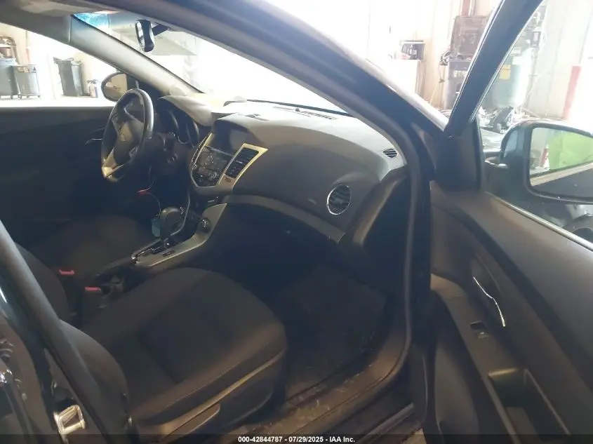 2014 CHEVROLET CRUZE 1LT AUTO