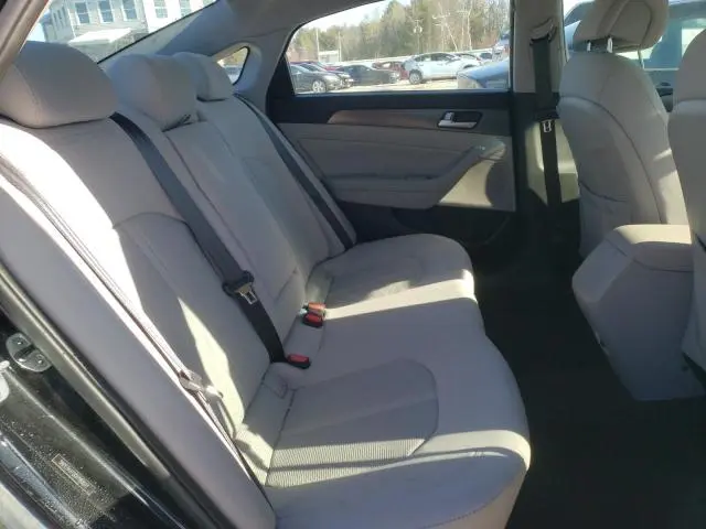 2016 HYUNDAI SONATA SPORT