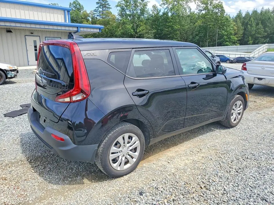 2021 KIA SOUL LX  