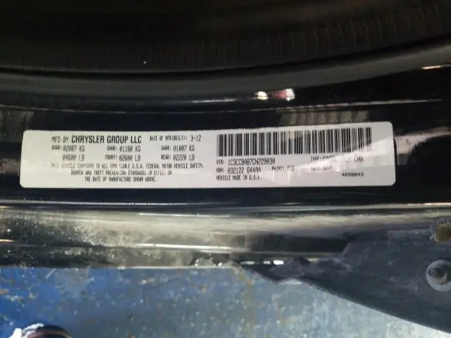 2012 CHRYSLER 200 LX