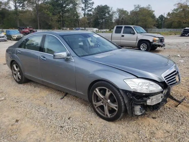 2013 MERCEDES-BENZ S 550  