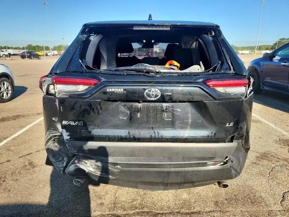 2025 TOYOTA RAV4 LE  