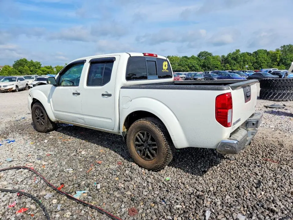 2014 NISSAN FRONTIER SV  