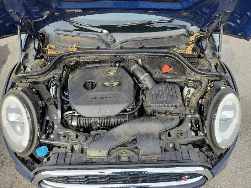 2015 MINI COOPER S  