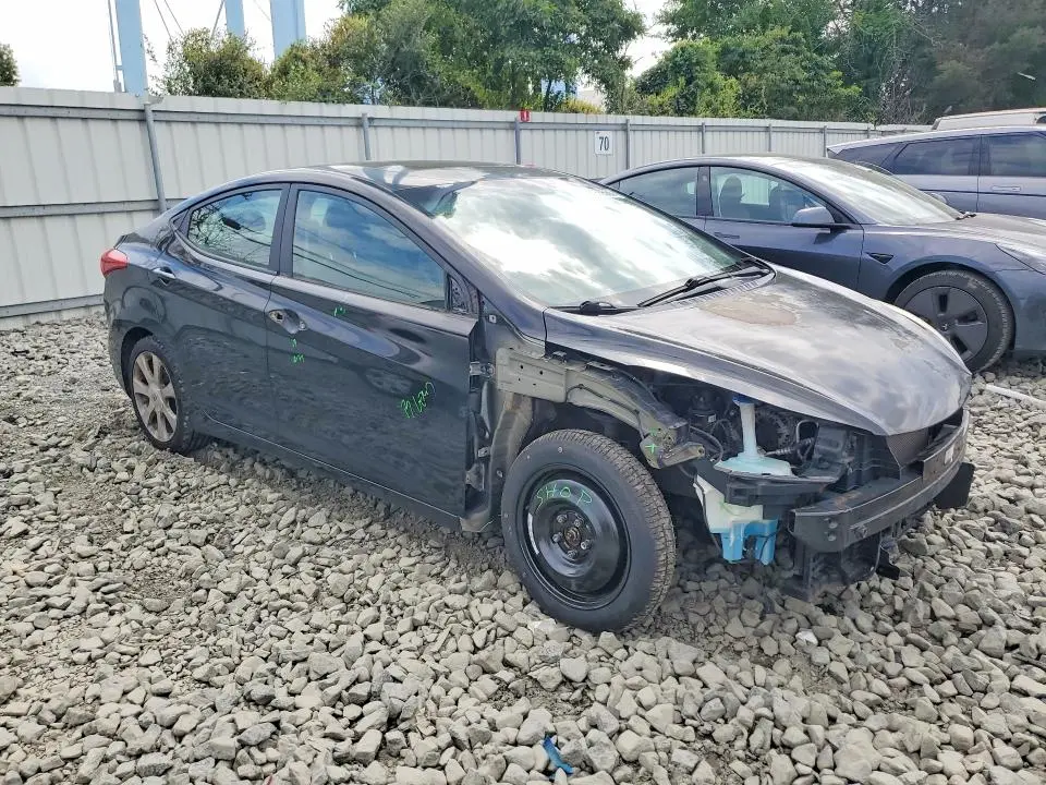 2012 HYUNDAI ELANTRA LIMITED  