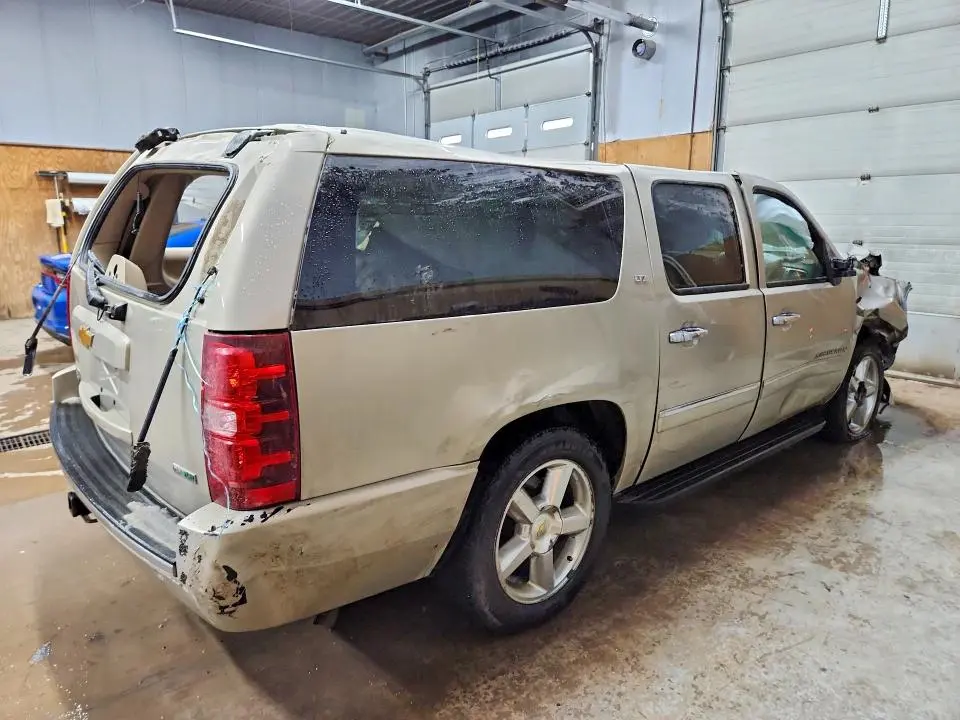 2012 CHEVROLET SUBURBAN K1500 LTZ  
