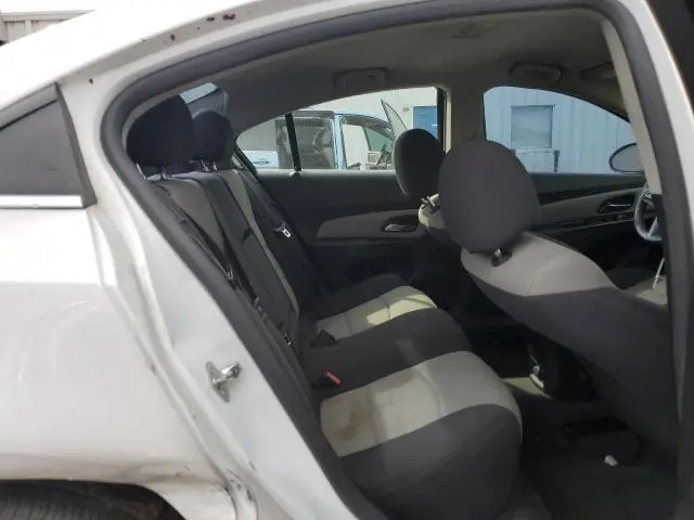 2012 CHEVROLET CRUZE LS  