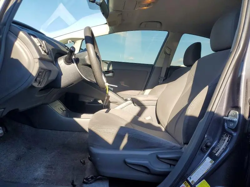 2011 TOYOTA PRIUS TWO  