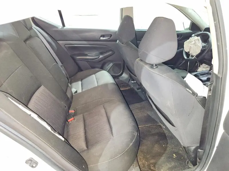 2019 NISSAN ALTIMA S  