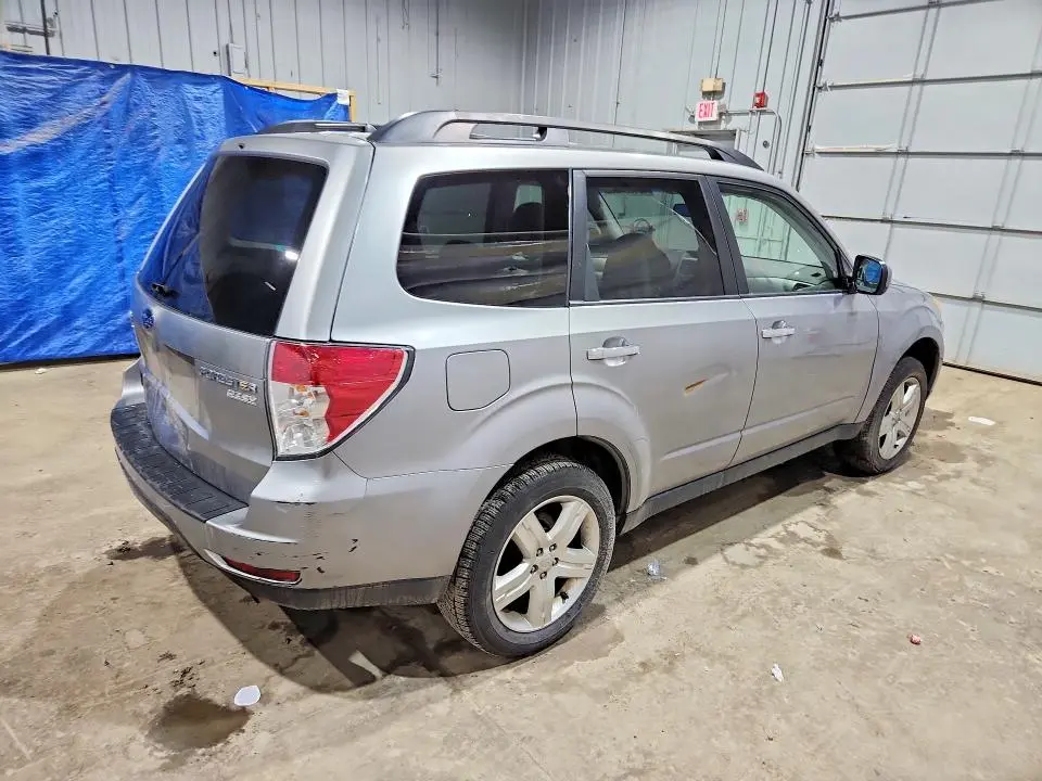 2010 SUBARU FORESTER 2.5X PREMIUM  