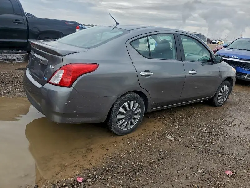 2016 NISSAN VERSA   