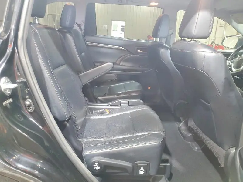 2014 TOYOTA HIGHLANDER LIMITED  