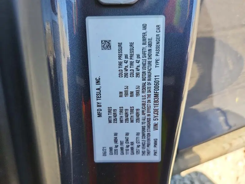 2021 TESLA MODEL 3   