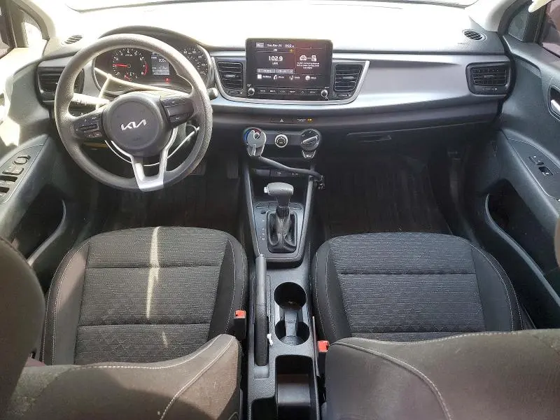 2022 KIA RIO LX  