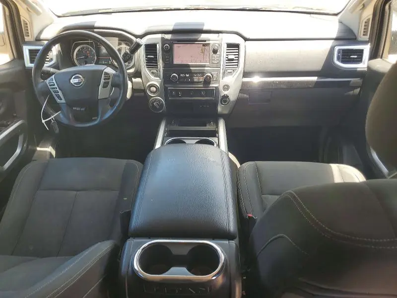 2019 NISSAN TITAN SV  