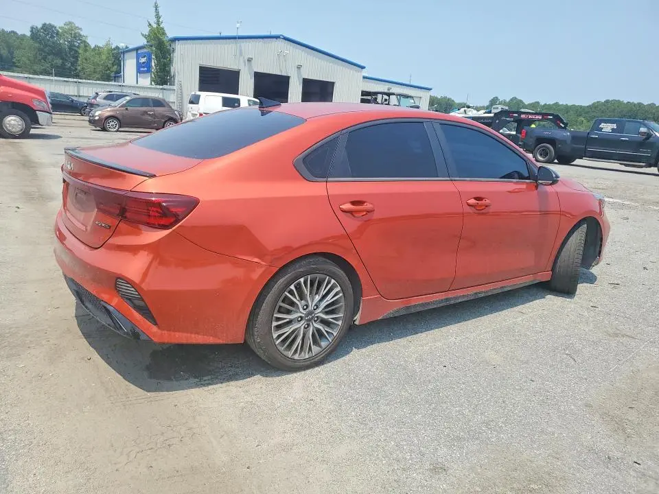 2022 KIA FORTE GT LINE  
