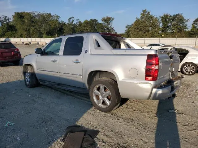 2013 CHEVROLET AVALANCHE LTZ  