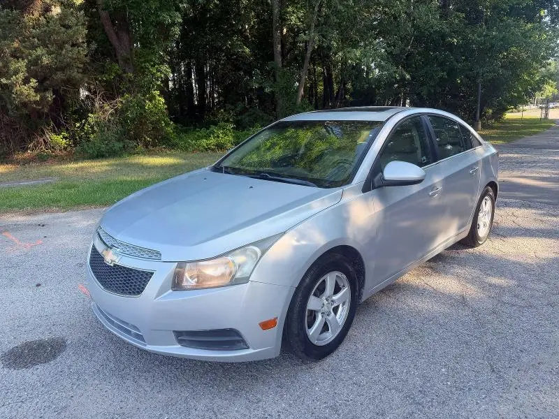2011 CHEVROLET CRUZE LT  