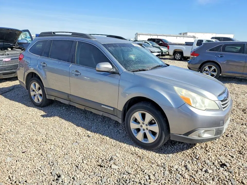 2011 SUBARU OUTBACK 2.5I PREMIUM  