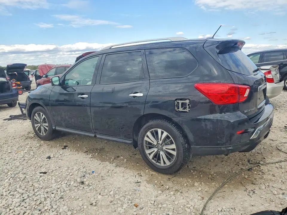2018 NISSAN PATHFINDER SL  