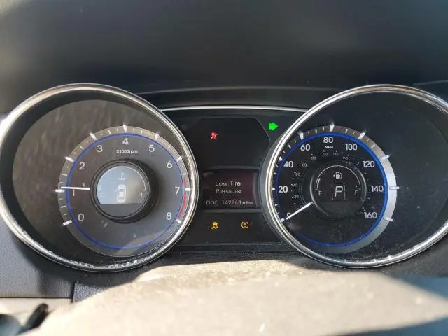 2014 HYUNDAI SONATA GLS  