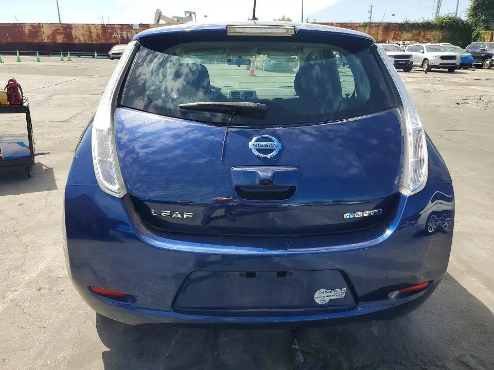 2017 NISSAN LEAF S  