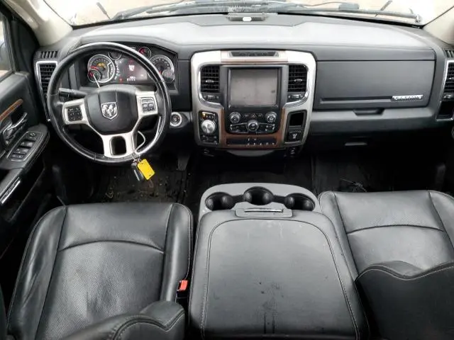 2016 RAM 1500 LARAMIE