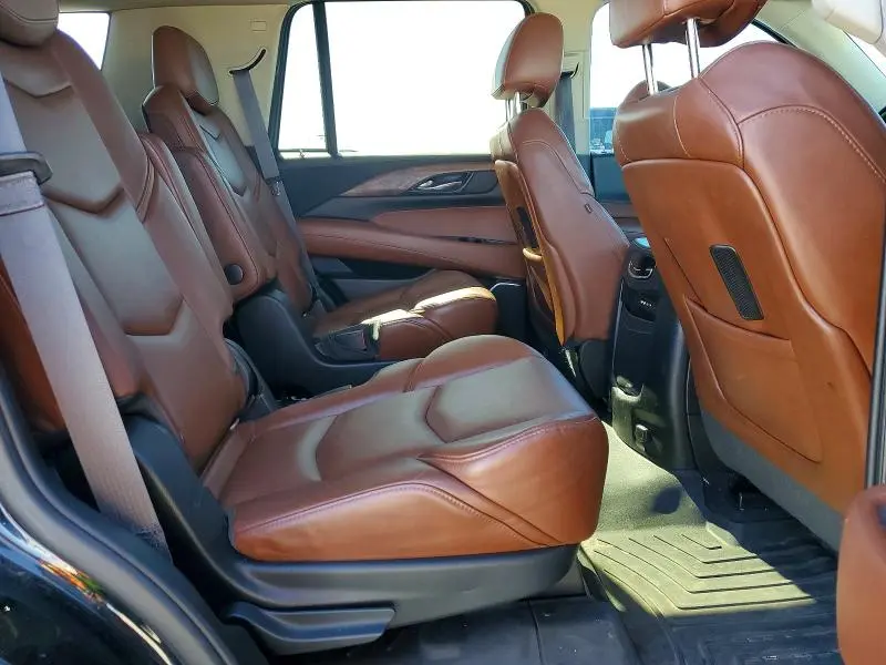 2015 CADILLAC ESCALADE LUXURY  