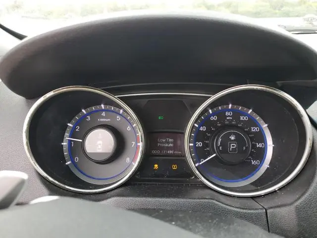 2011 HYUNDAI SONATA SE  