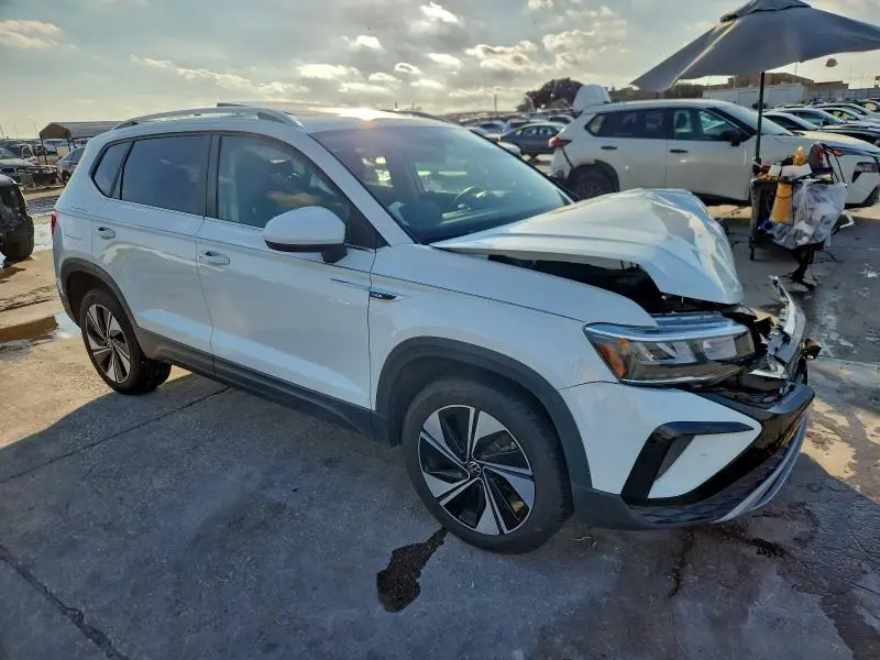 2023 VOLKSWAGEN TAOS SE  