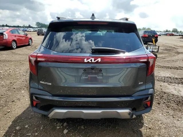 2024 KIA SELTOS EX  