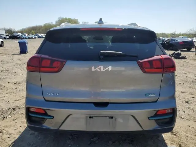 2022 KIA NIRO S  