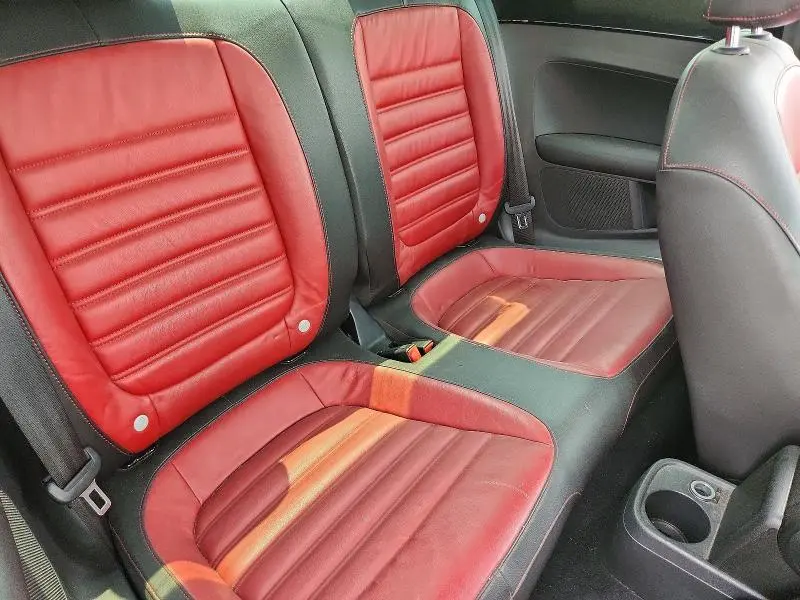2012 VOLKSWAGEN BEETLE TURBO  