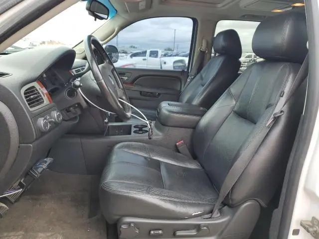 2012 CHEVROLET SUBURBAN K1500 LT  