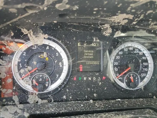 2016 RAM 1500 ST  