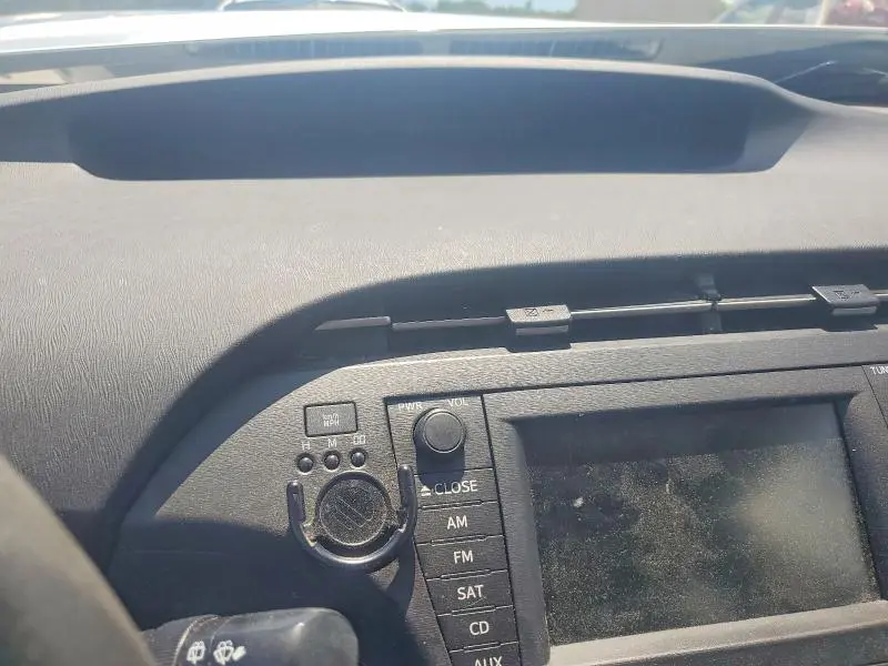 2011 TOYOTA PRIUS THREE  