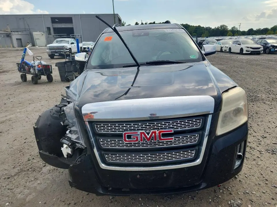 2013 GMC TERRAIN SLT  
