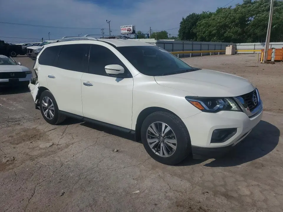 2017 NISSAN PATHFINDER S  